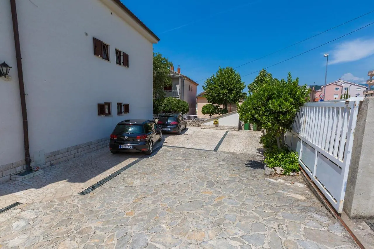 Amila Apartment Crikvenica