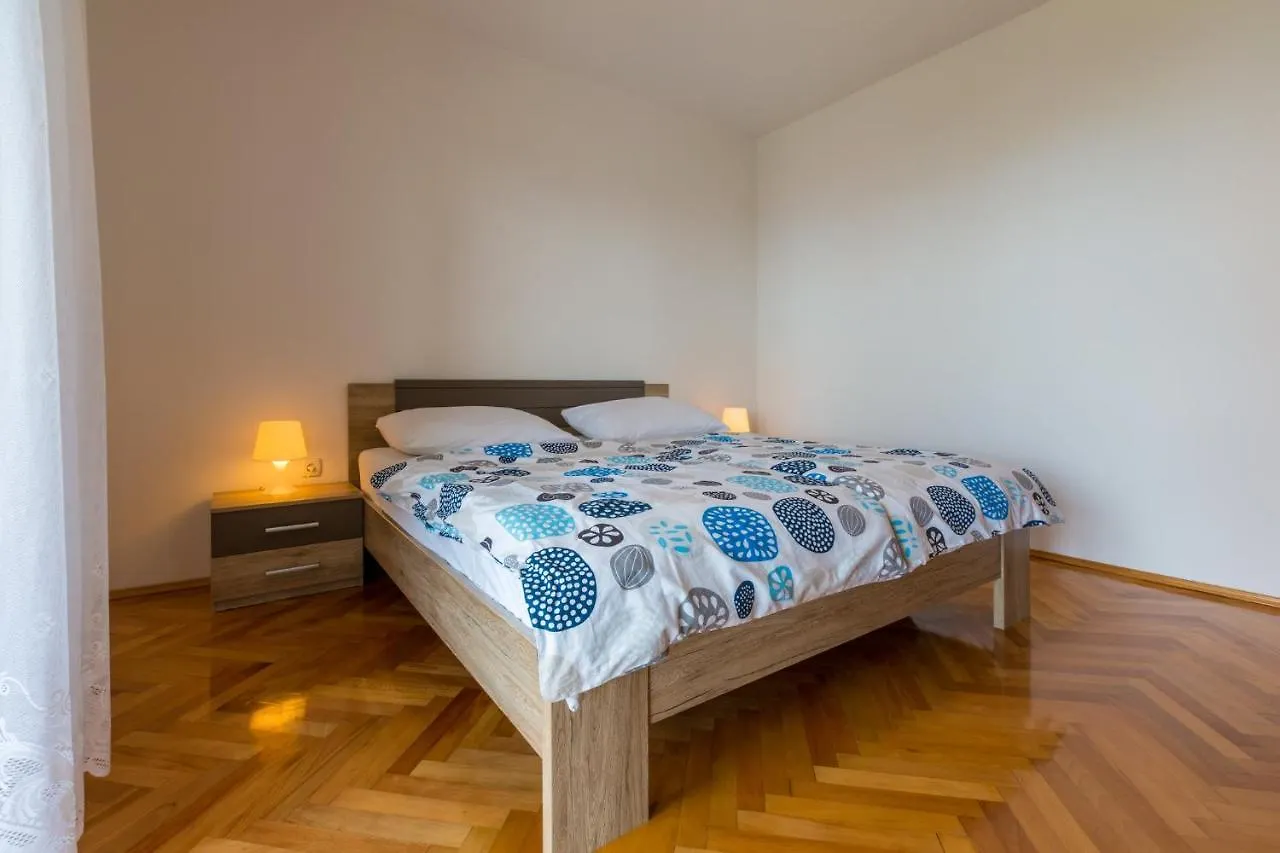 Amila Apartment Crikvenica