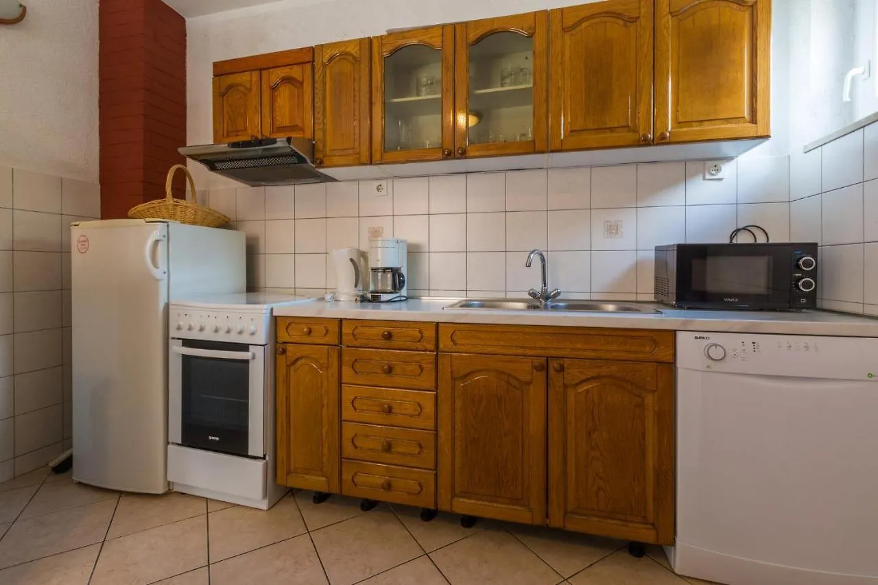 Amila Apartment Crikvenica 0*,  Croatia