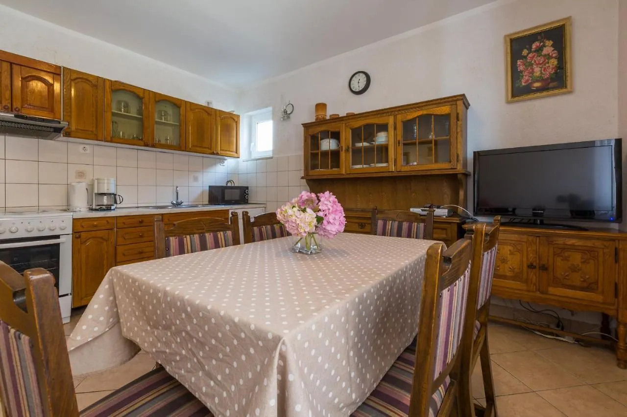 Amila Apartment Crikvenica