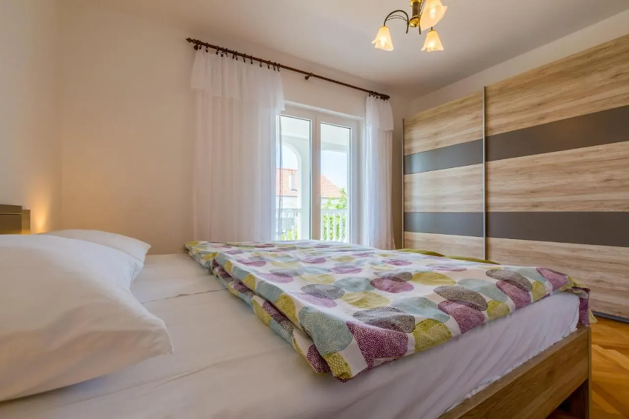 Amila Apartment Crikvenica