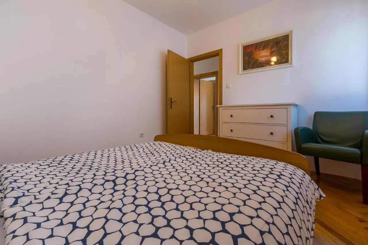 Amila Apartment Crikvenica 0*,  Croatia