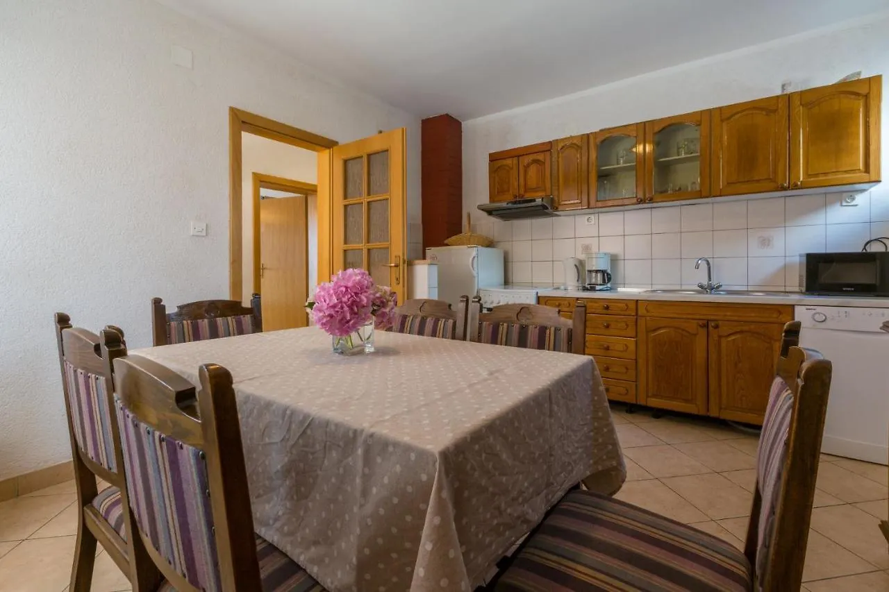 Amila Apartment Crikvenica