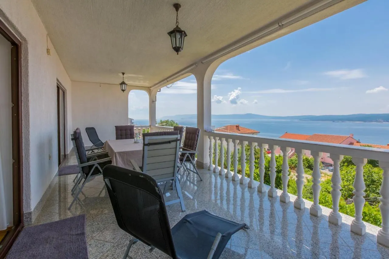 Amila Apartment Crikvenica 0*,