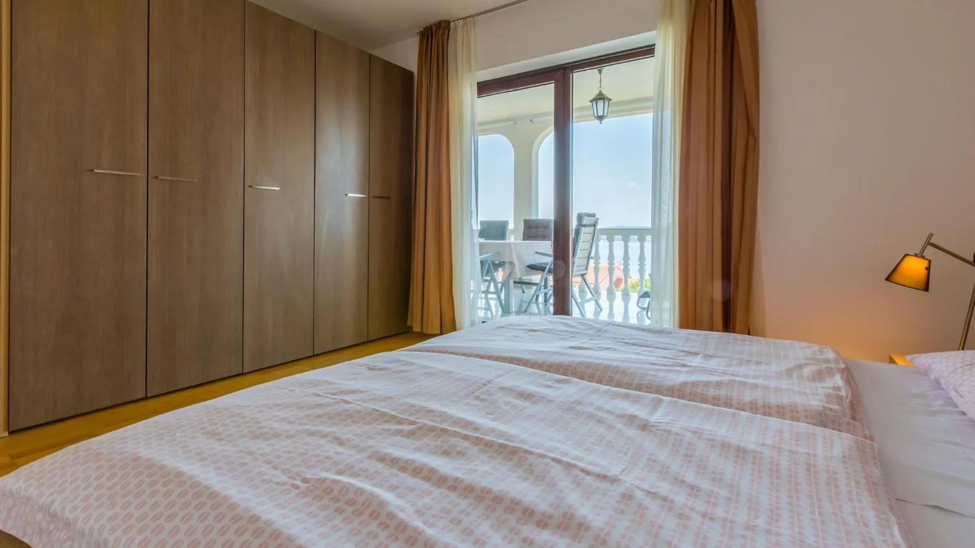 Amila Apartment Crikvenica 0*,  Croatia