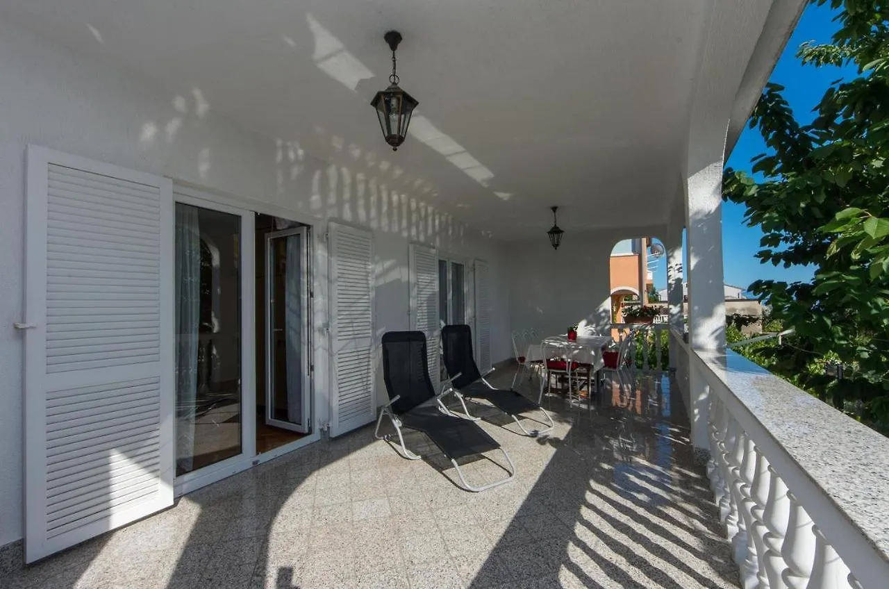 Amila Apartment Crikvenica